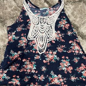 Maurice’s tank top